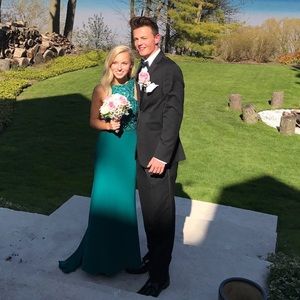 Sherri Hill prom dress